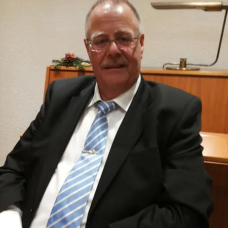 Haus Thorwarth - Garni ホテル 3*