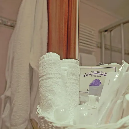 מלון Haus Thorwarth - Garni