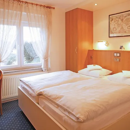 Otel Haus Thorwarth - Garni