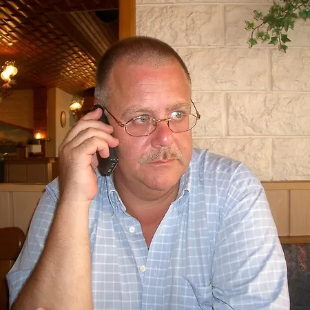 Haus Thorwarth - Garni ホテル クックスハーフェン